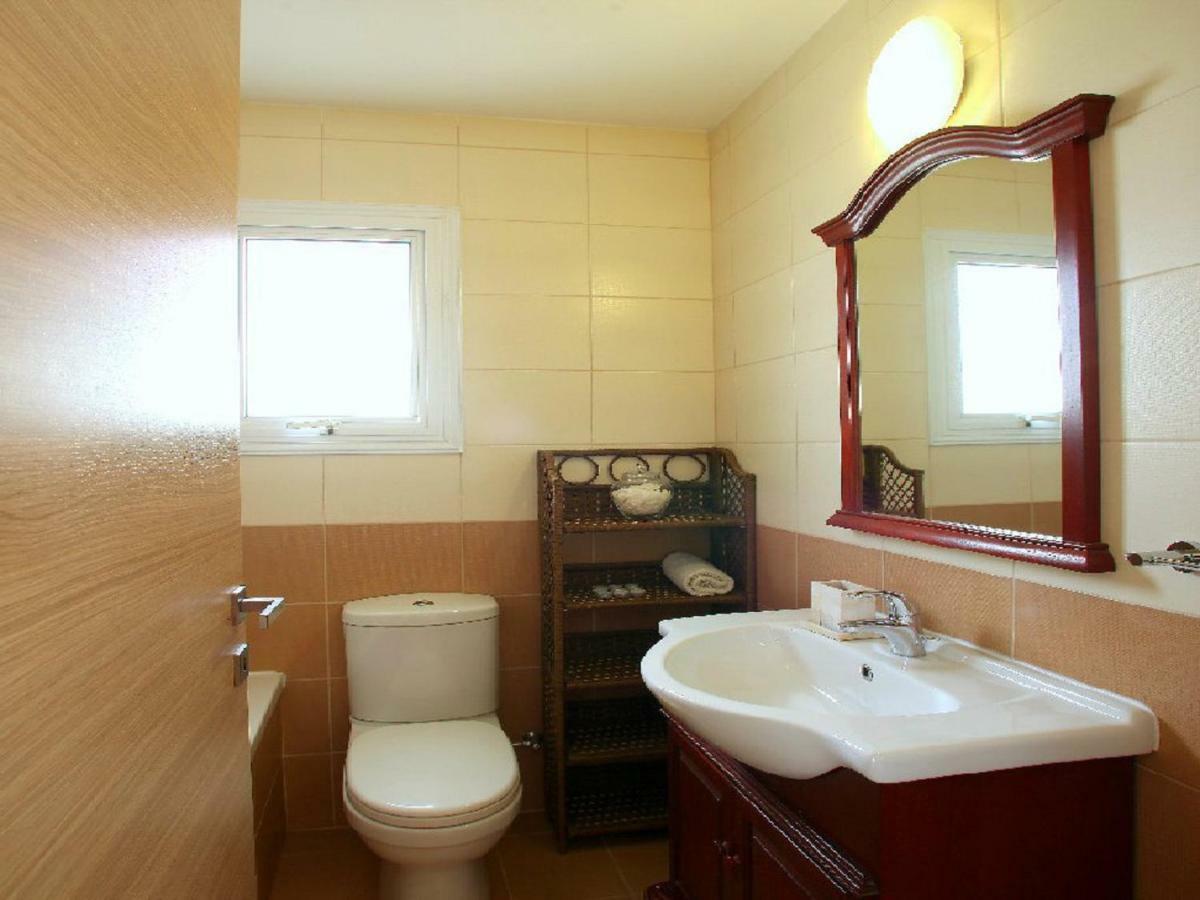 Nissi Luxury Villa Agia Napa Exterior foto